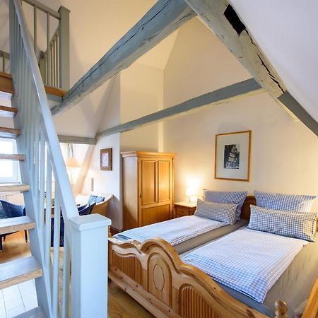 קדלינבורג Hotel Pension St Nikolai מראה חיצוני תמונה